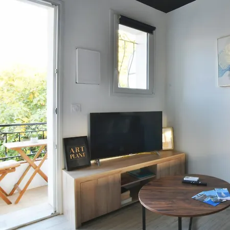 شقة Centre Grand Neuf Climatise +balcon